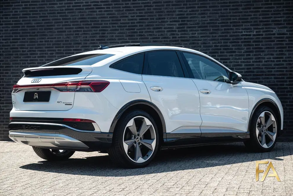Audi Q4 e-tron 50 quattro S Line 77 kWh uit 2023, foto 10