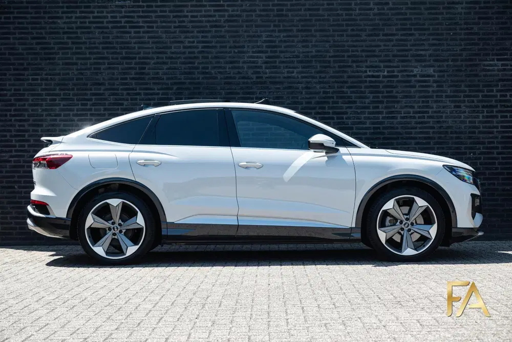 Audi Q4 e-tron 50 quattro S Line 77 kWh uit 2023, foto 8