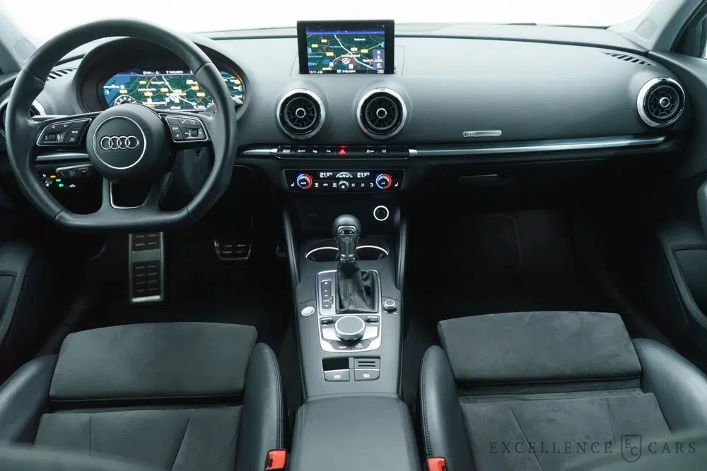 Audi A3 35 TFSI CoD Sport S Line Edition Virtual uit 2019, foto 4