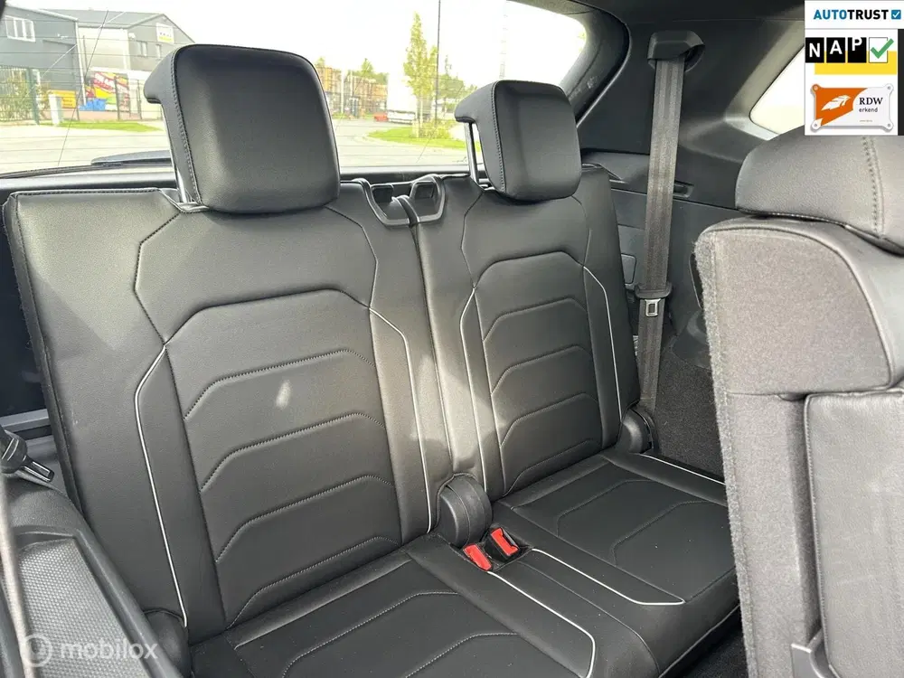 Volkswagen Tiguan Allspace 2.0 TDI 4Motion R-Line 7p. uit 2019, foto 14