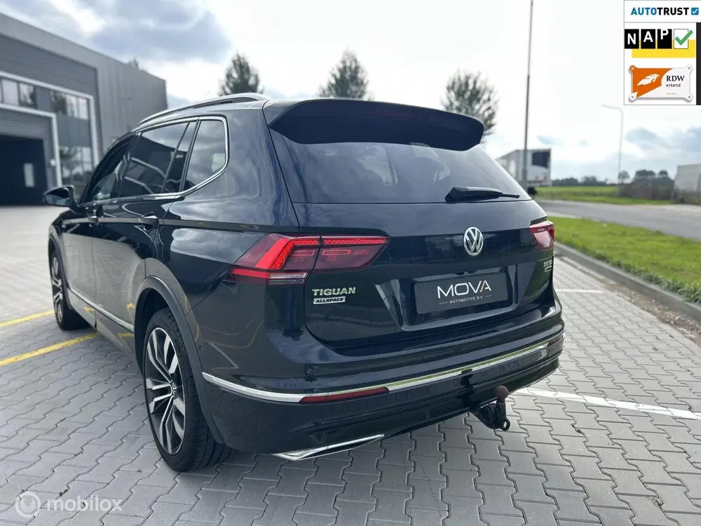 Volkswagen Tiguan Allspace 2.0 TDI 4Motion R-Line 7p. uit 2019, foto 3