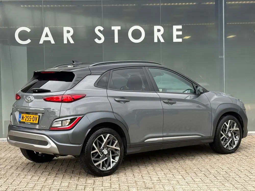 Hyundai KONA 1.6 GDI AUT HEV Fashion Navi uit 2021, foto 2