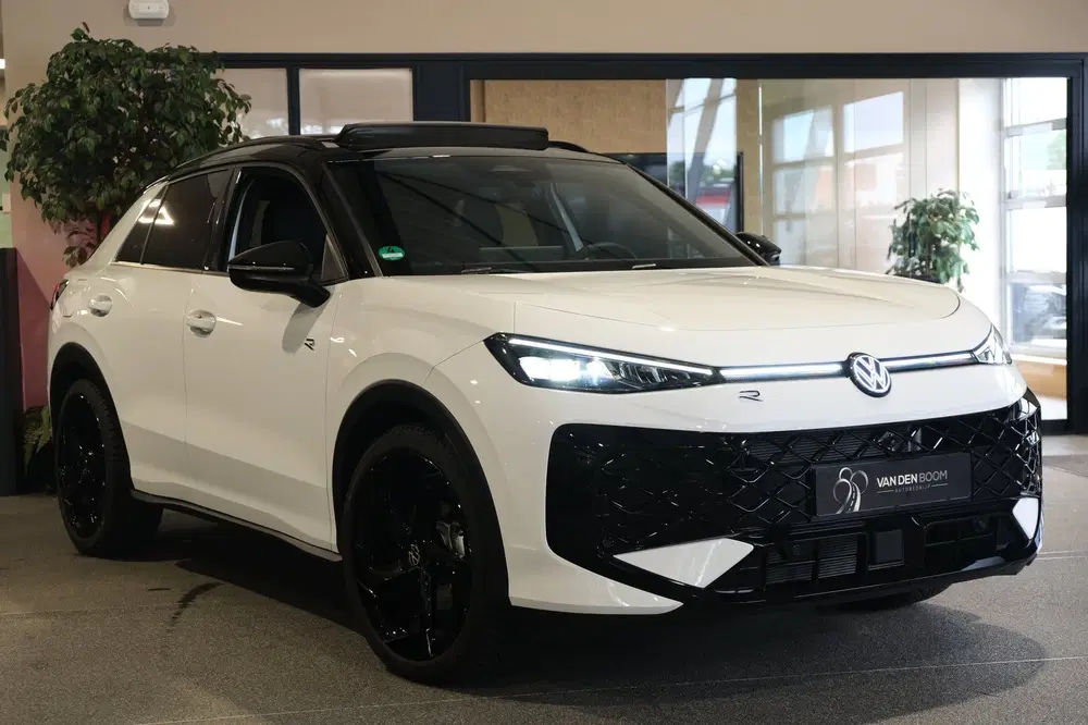 Volkswagen T-Roc 1.5 eTsi R-Line DSG 150PK Pano ACC 360CAM uit 2026, foto 6