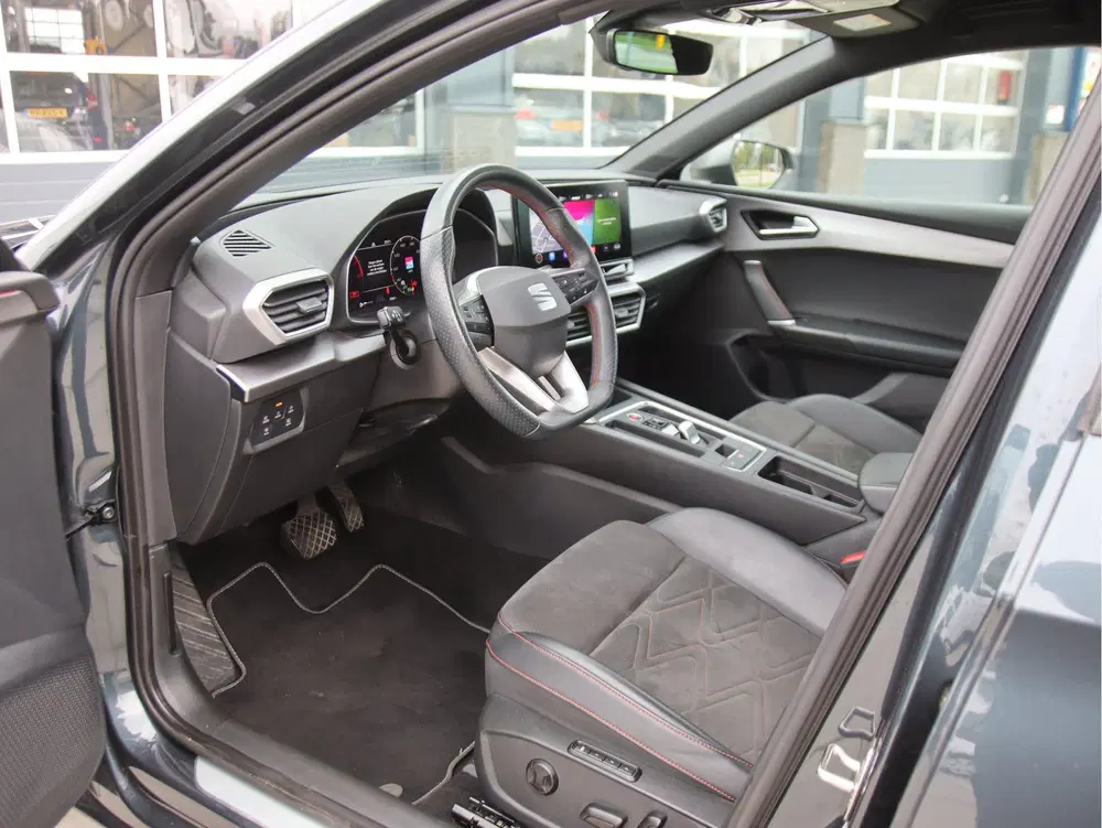 SEAT Leon 1.5 TSI FR Business Intense Automaat uit 2023, foto 8