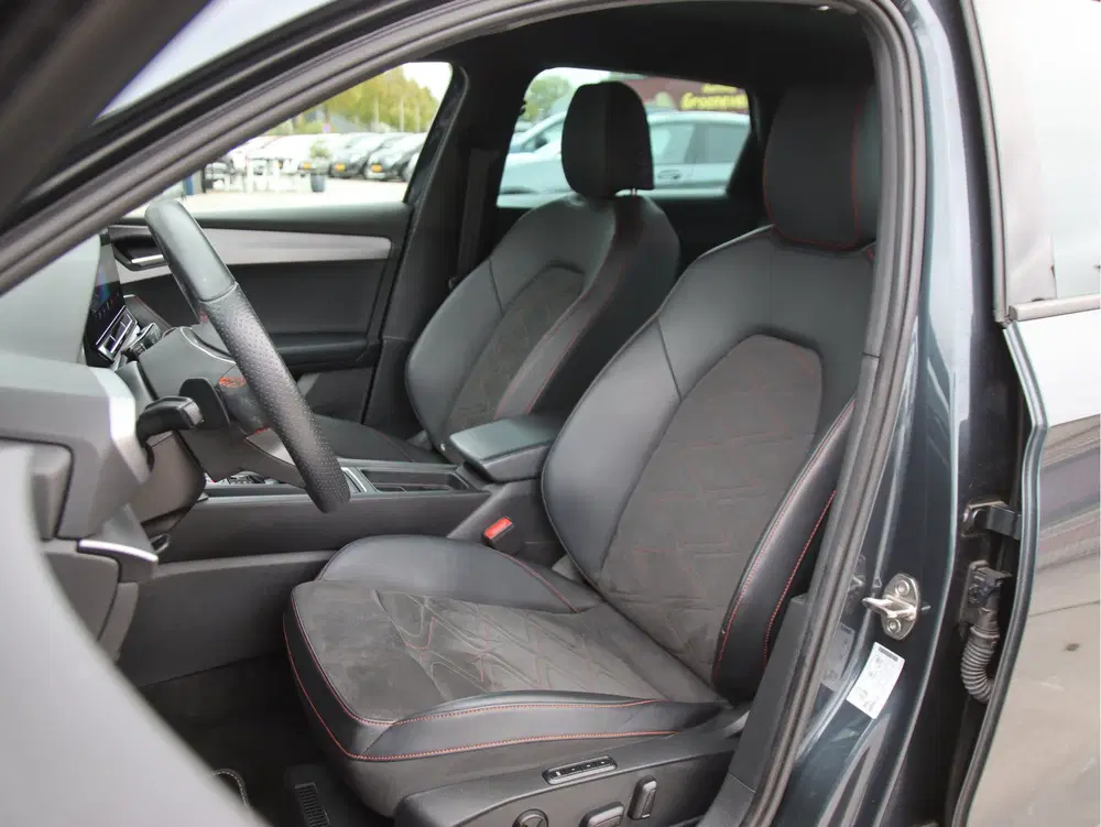 SEAT Leon 1.5 TSI FR Business Intense Automaat uit 2023, foto 9