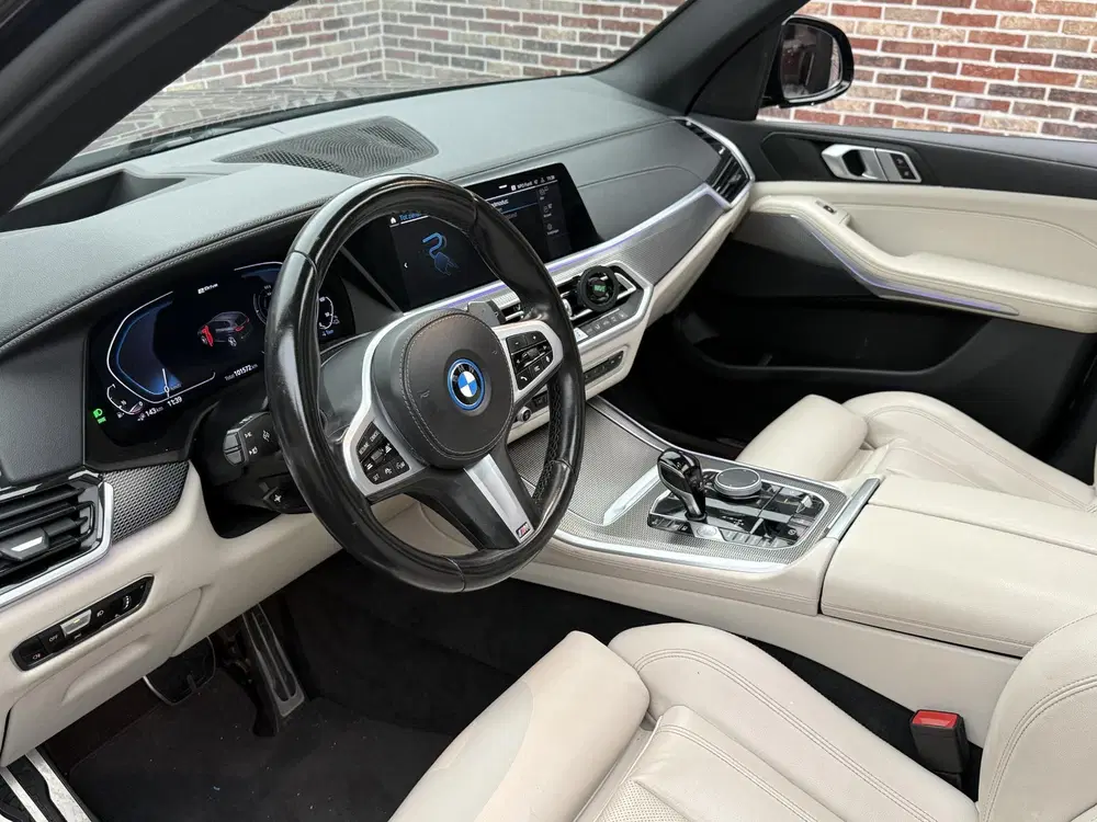 BMW X5 xDrive45e High Executive uit 2021, foto 3