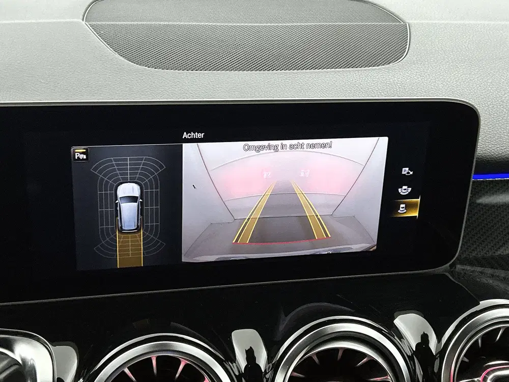 Mercedes-Benz GLB 200 Business Solution AMG Automaat uit 2020, foto 10
