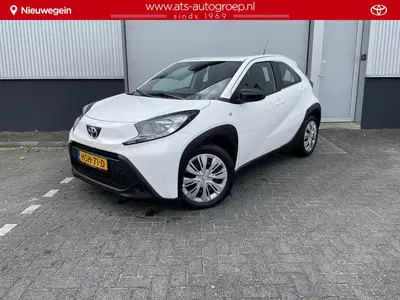 Toyota Aygo X 1.0 VVT-i MT Play Org NL en 1e Eigenaar uit 2025