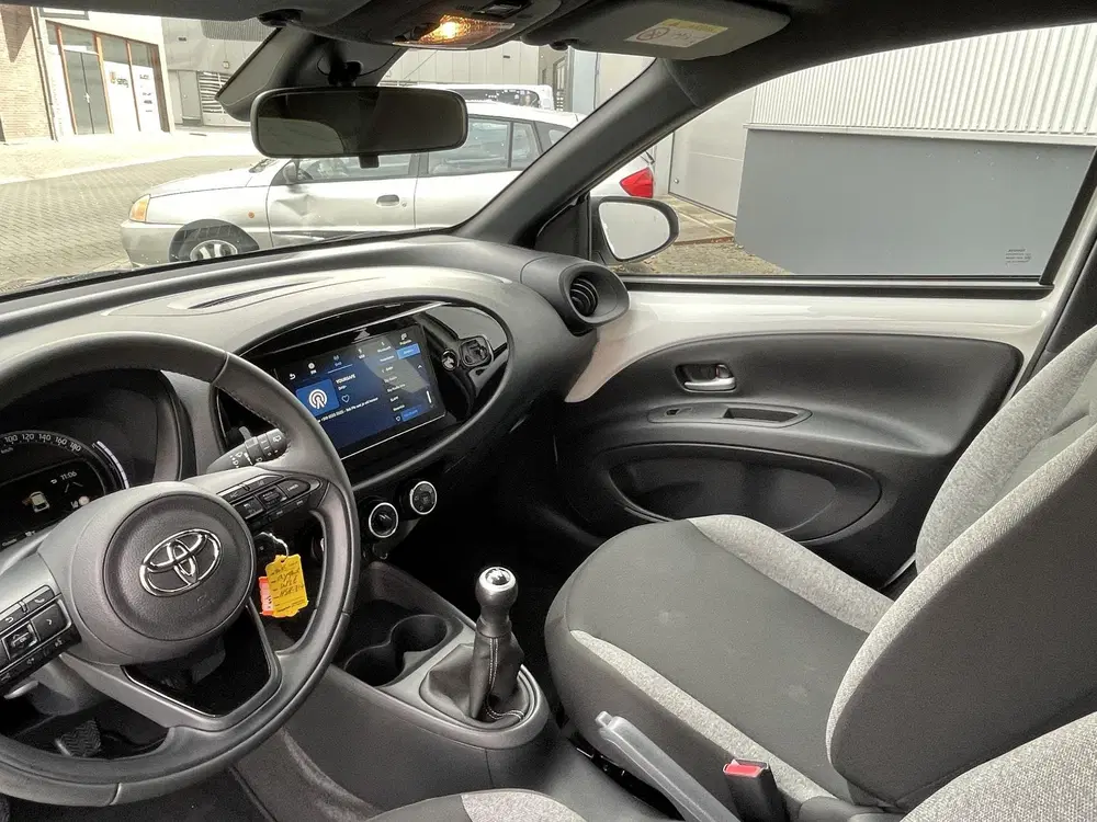 Toyota Aygo X 1.0 VVT-i MT Play Org NL en 1e Eigenaar uit 2025, foto 4