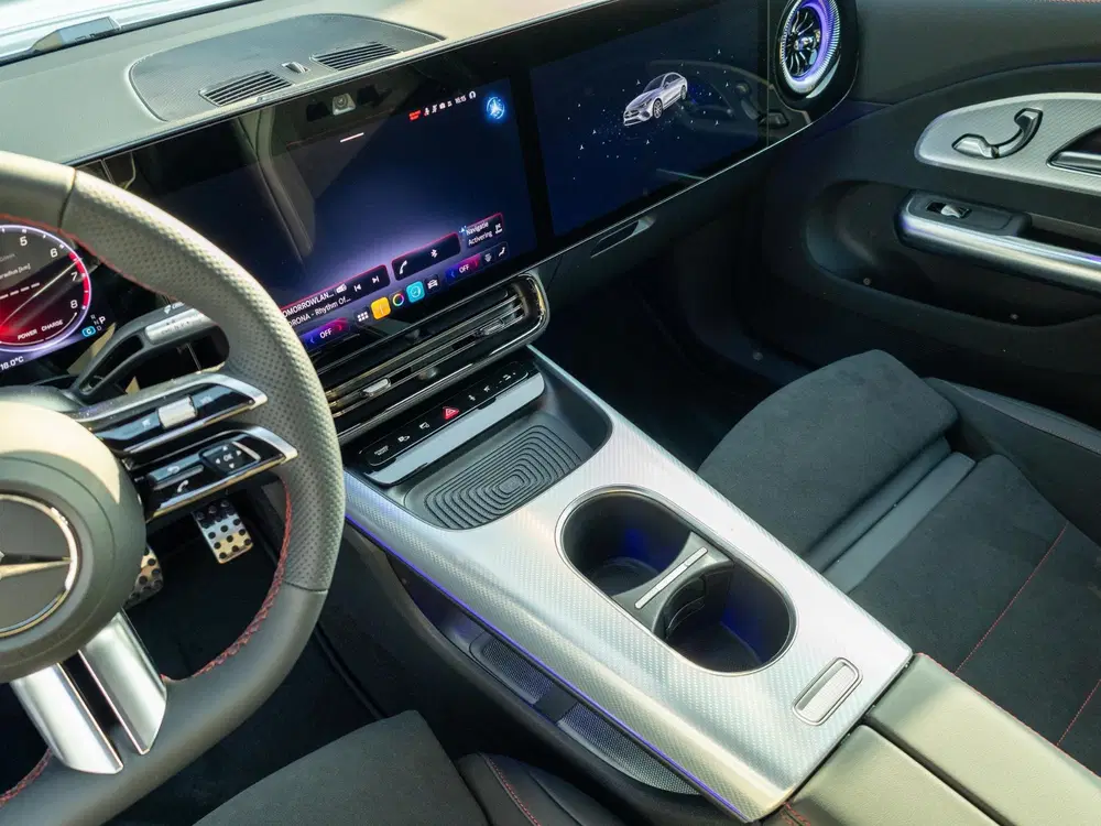Mercedes-Benz CLA 200 Business Solution AMG uit 2026, foto 13