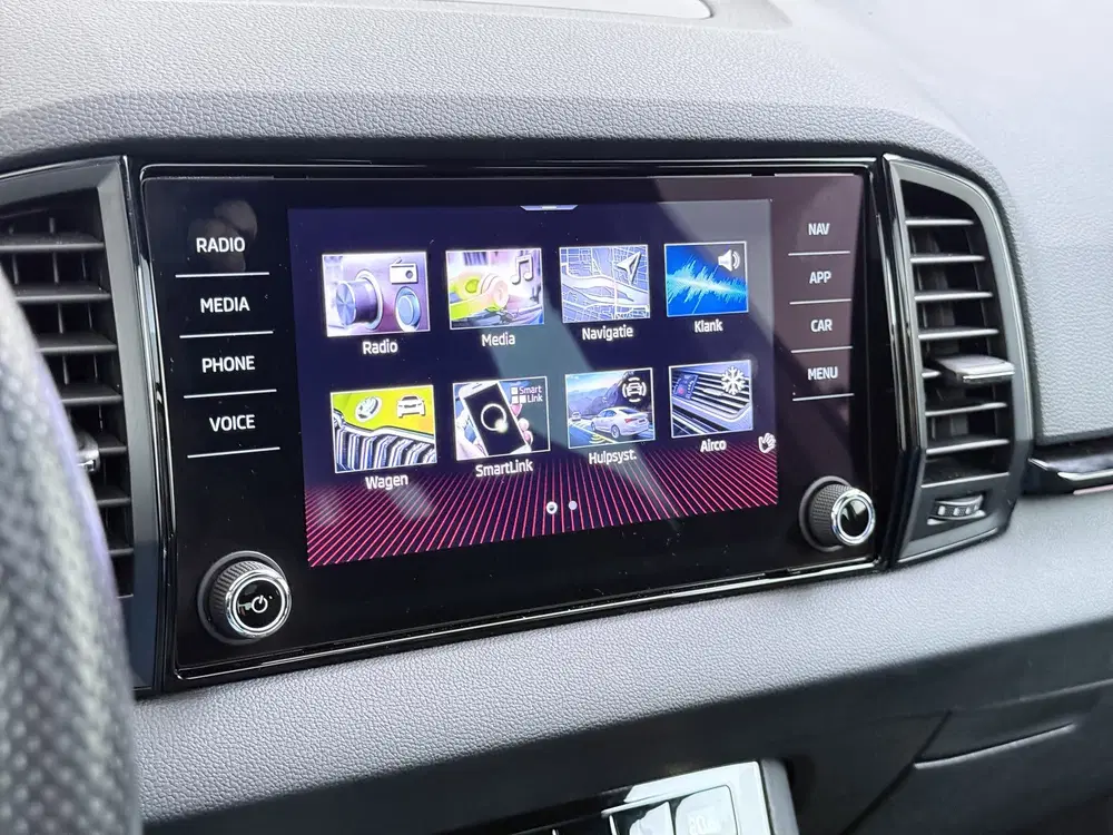 Skoda Karoq 1.5TSI 150PK Automaat Sportline Panoramada uit 2022, foto 15