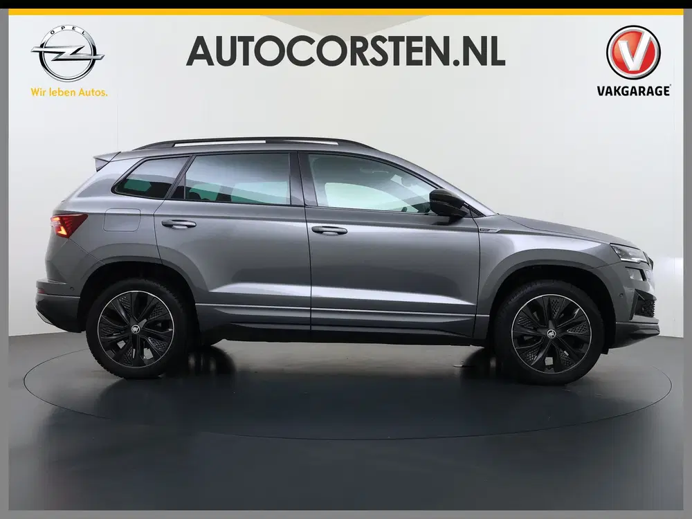 Skoda Karoq 1.5TSI 150PK Automaat Sportline Panoramada uit 2022, foto 4