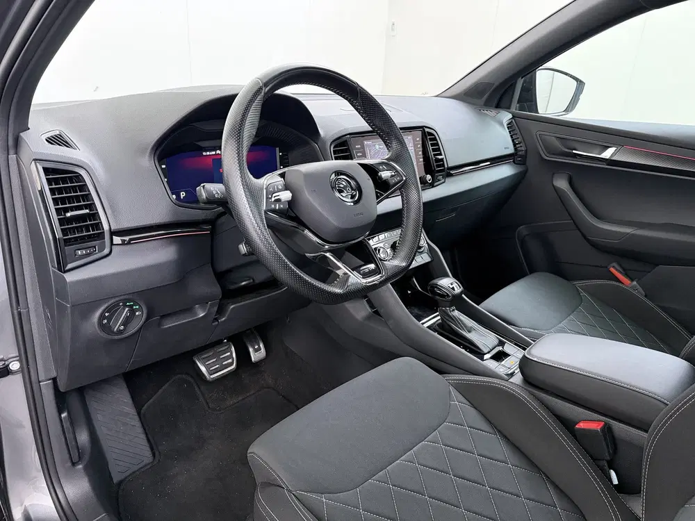 Skoda Karoq 1.5TSI 150PK Automaat Sportline Panoramada uit 2022, foto 9