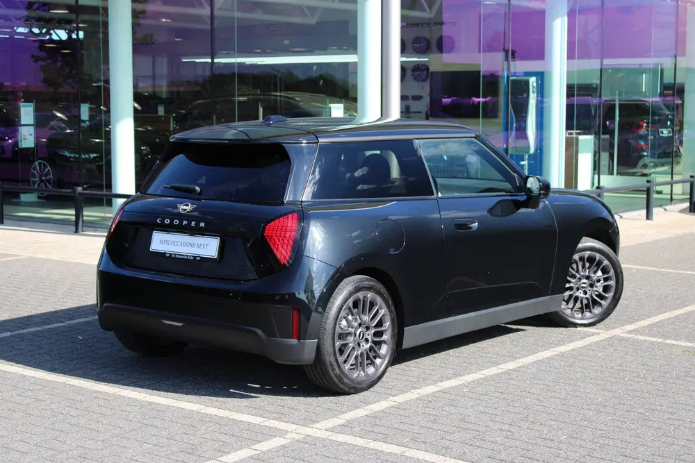 Mini Hatchback Cooper E uit 2026, foto 14