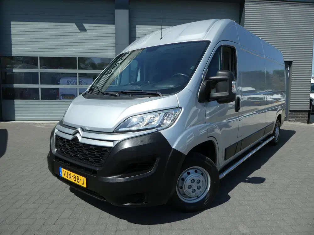 Citroën Jumper Citroen Jumper 33 2.2 BlueHDi 140 L3H2 air uit 2021, foto 2