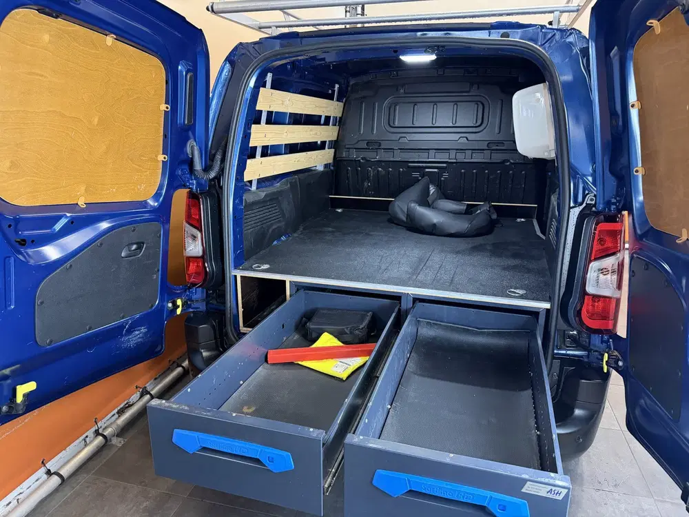 Opel Combo 1.5D L1H1 Edition Sortimo uit 2020, foto 7
