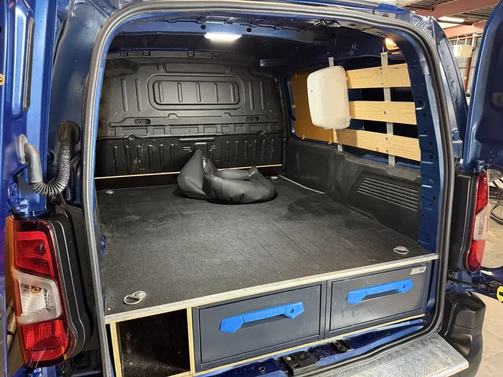 Opel Combo 1.5D L1H1 Edition Sortimo uit 2020, foto 8