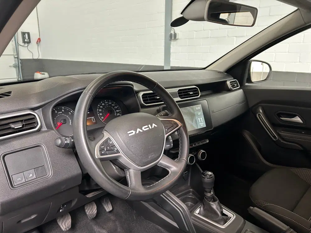 Dacia Duster 1.0 TCe 100 ECO-G LPG uit 2024, foto 13