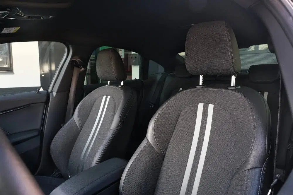 BMW 2-serie 2-serie Gran Coupé 218i High Executive uit 2020, foto 3