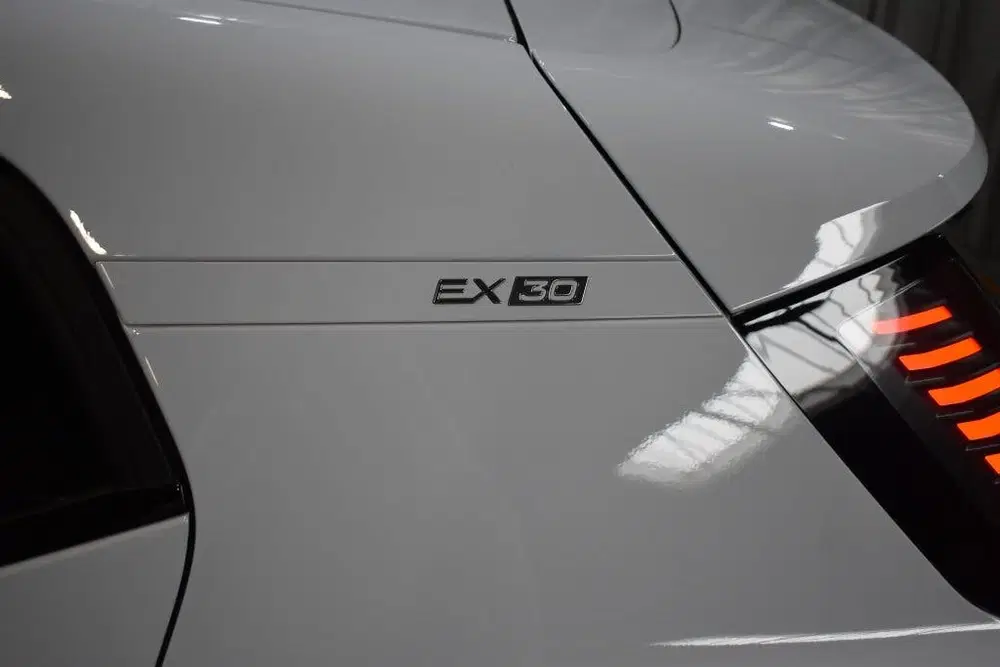 Volvo EX30 Extended Core 69kWh uit 2024, foto 14