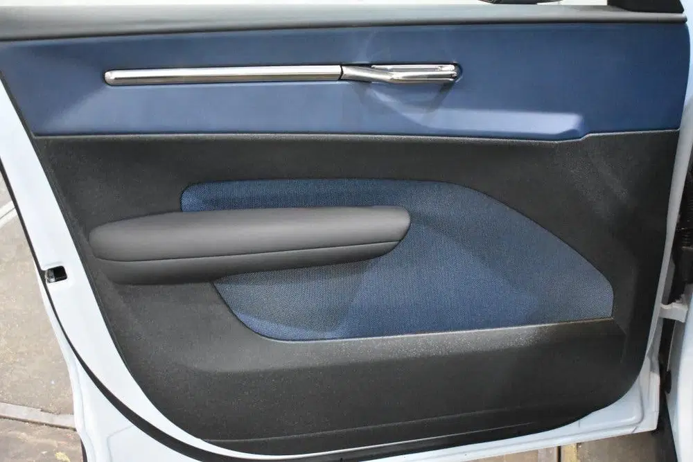 Volvo EX30 Extended Core 69kWh uit 2024, foto 9