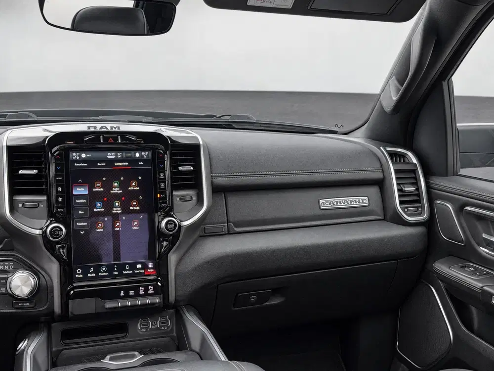 Dodge RAM 5.7 V8 4x4 Crew Cab Laramie uit 2022, foto 10