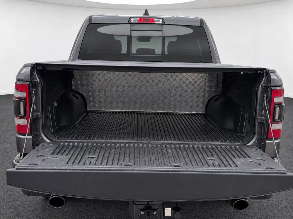Dodge RAM 5.7 V8 4x4 Crew Cab Laramie uit 2022, foto 15