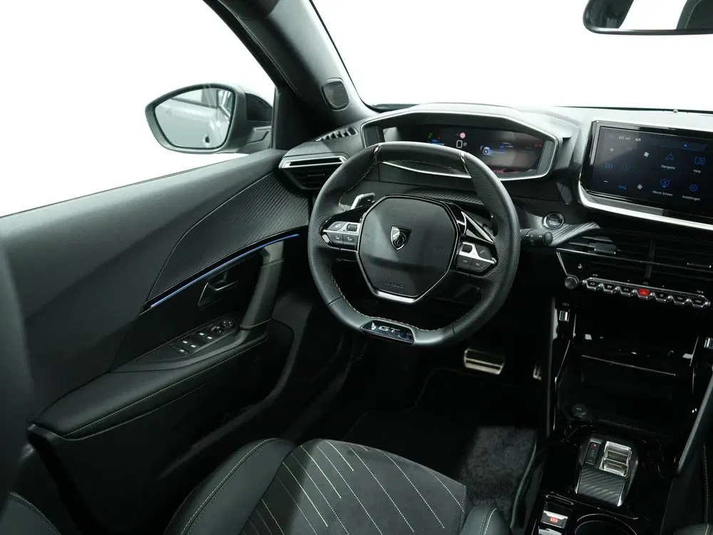 Peugeot 2008 1.2 HYBRID 145PK GT E-DCS6 uit 2025, foto 13