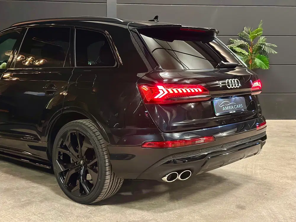 Audi Q7 55 TFSI e quattro 3X S-LINE uit 2023, foto 8