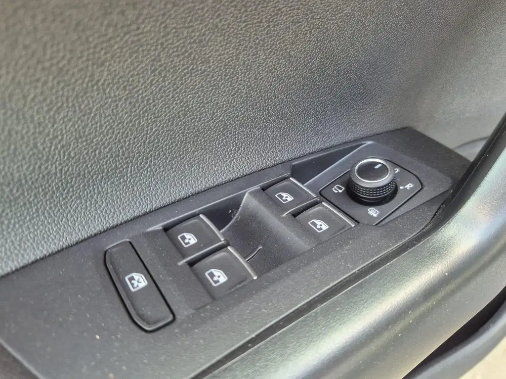 Volkswagen Taigo 1.5 TSI OPF DSG R-Line 150pk uit 2025, foto 11