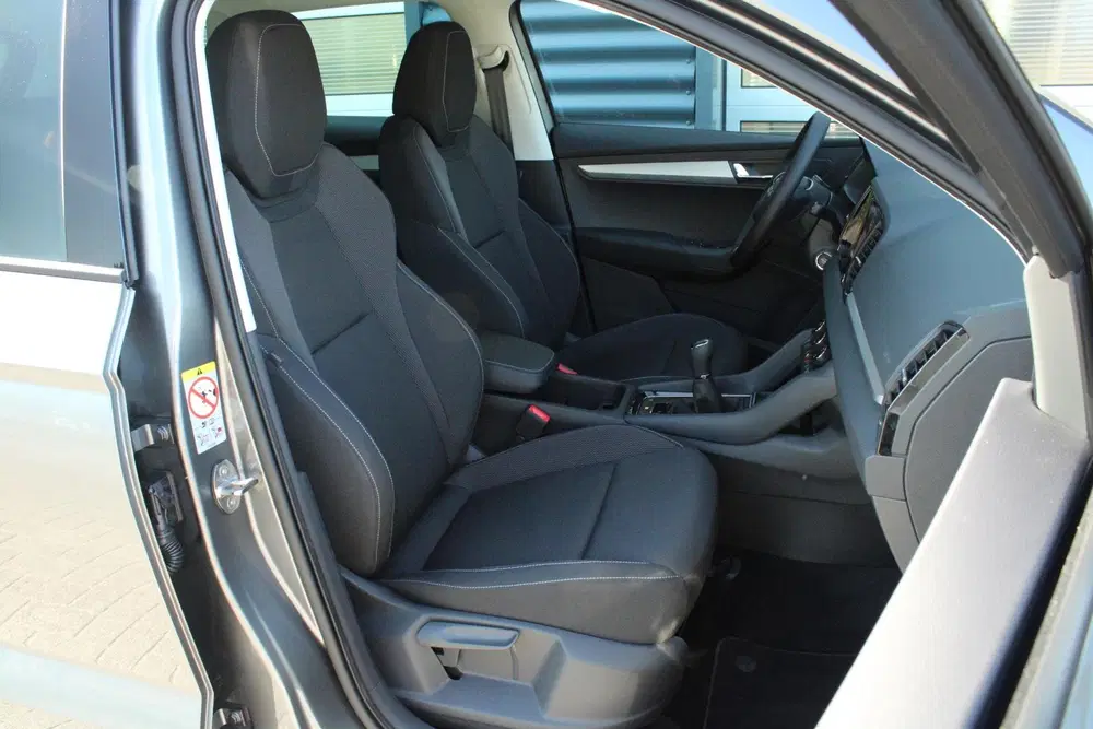 Skoda Karoq 1.0 TSI 115pk Business Edition uit 2026, foto 13