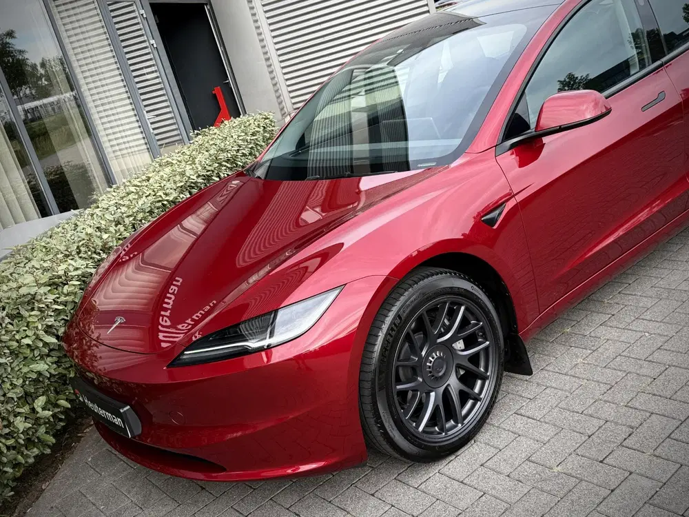 Tesla Model 3 RWD Highland Premium uit 2023, foto 15