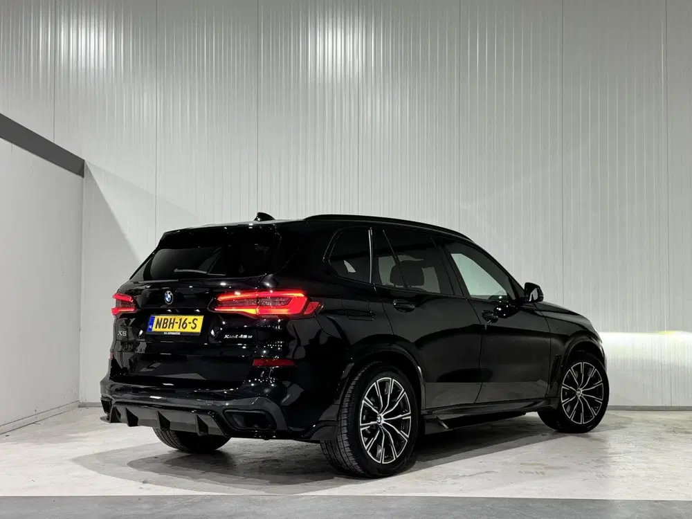 BMW X5 xDrive45e High Executive uit 2020, foto 2