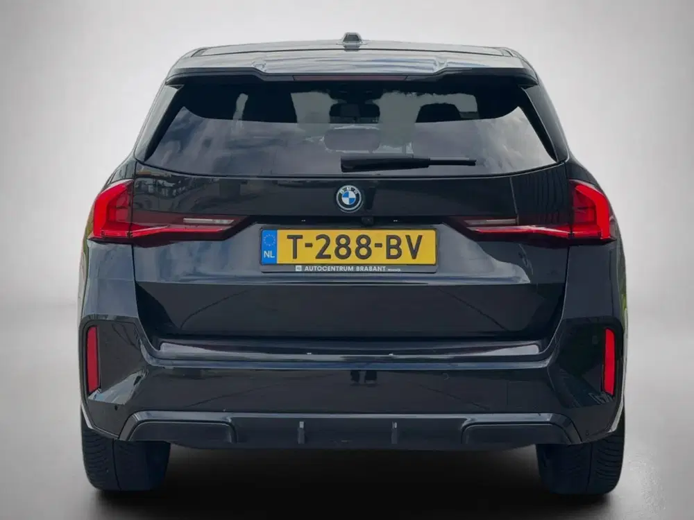 BMW iX1 XDrive30 Launch Edition M-SPORT 96% SOH (N uit 2023, foto 12