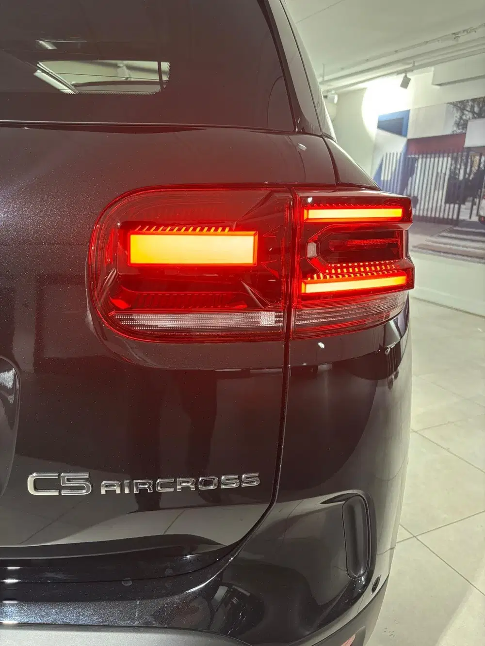 Citroën C5 Aircross Citroen C5 Aircross 1.6 Plug-in Hybrid 225 uit 2025, foto 13