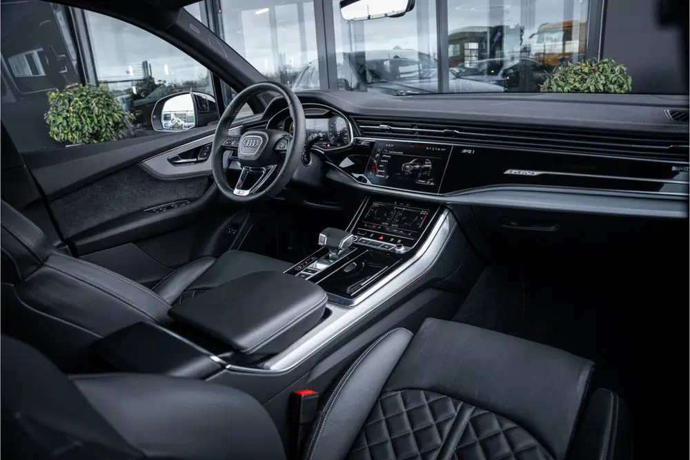 Audi Q7 60 TFSI e quattro Pro Line S Competition uit 2024, foto 10