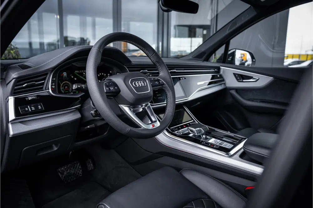 Audi Q7 60 TFSI e quattro Pro Line S Competition uit 2024, foto 8
