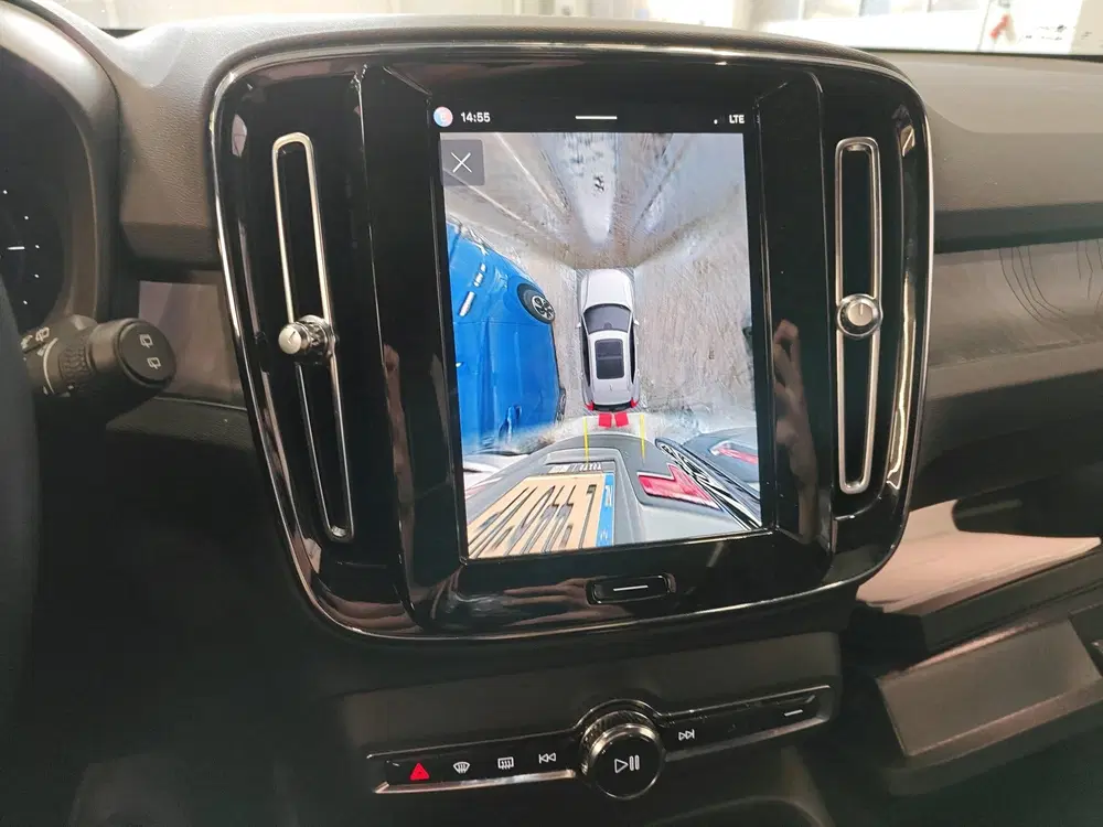 Volvo XC40 78 kWh 408pk Recharge Twin Ultimate uit 2022, foto 13