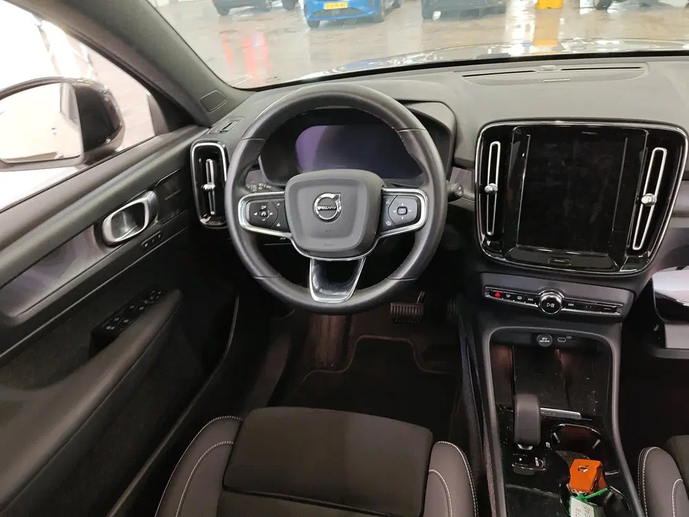 Volvo XC40 78 kWh 408pk Recharge Twin Ultimate uit 2022, foto 9