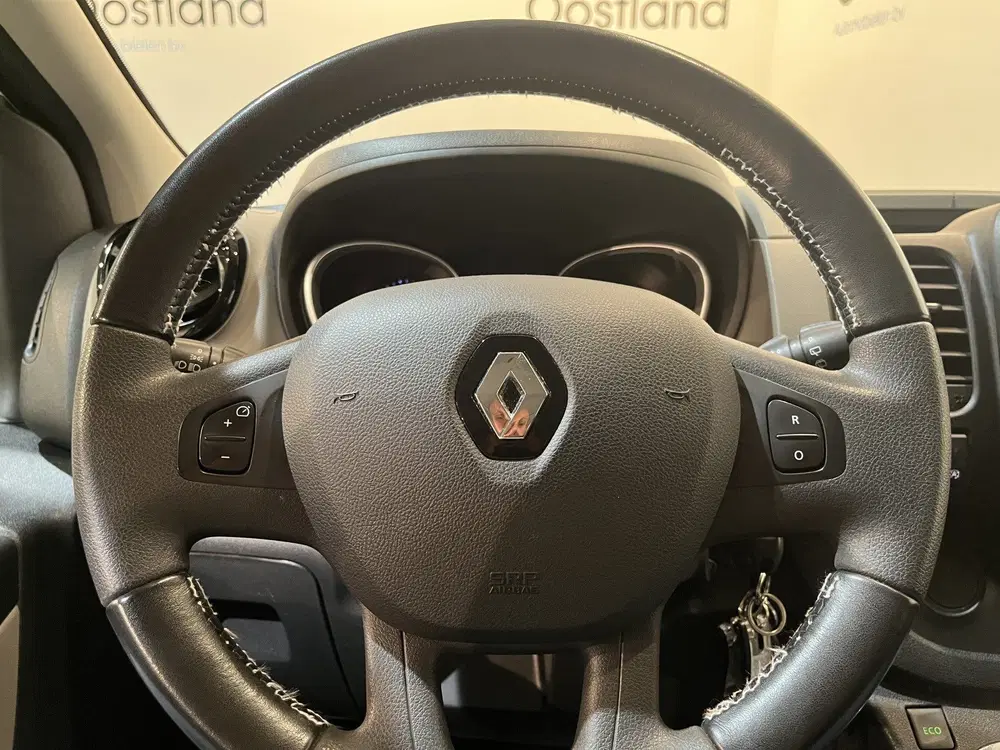 Renault Trafic 1.6 dCi Grand Personenvervoer uit 2019, foto 10