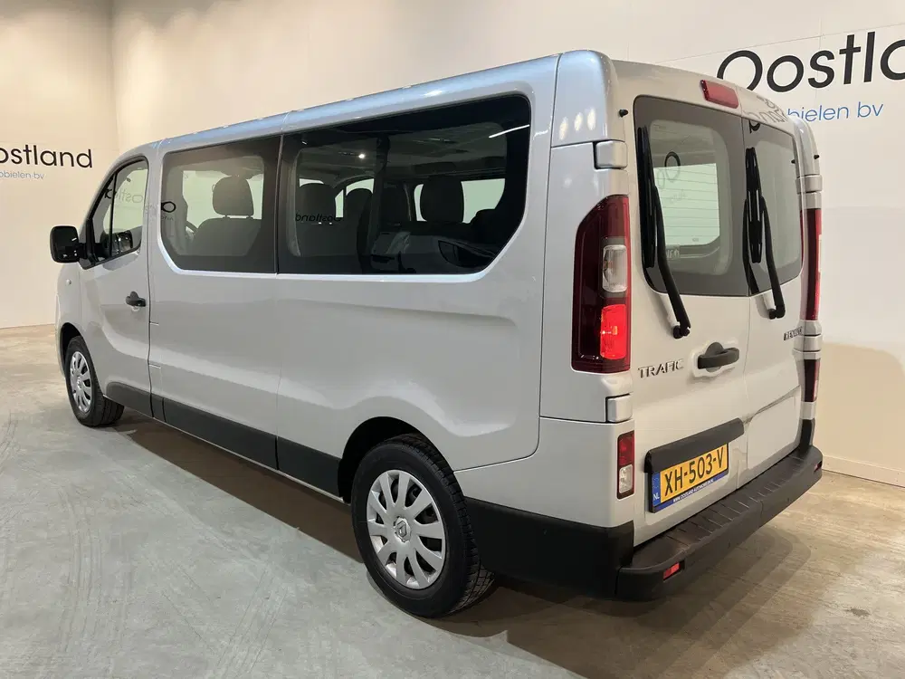 Renault Trafic 1.6 dCi Grand Personenvervoer uit 2019, foto 14