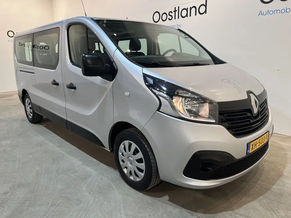 Renault Trafic 1.6 dCi Grand Personenvervoer uit 2019, foto 15