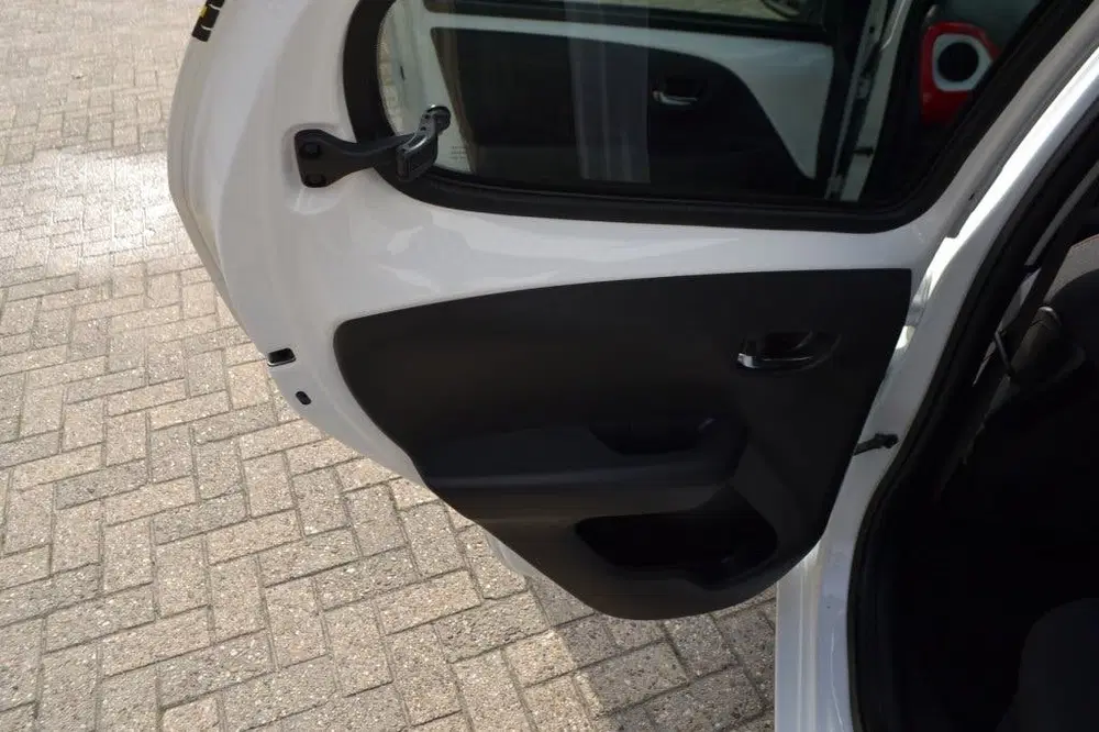 Citroën C1 1.0 VTi JCC+ (bj 2020) uit 2020, foto 14