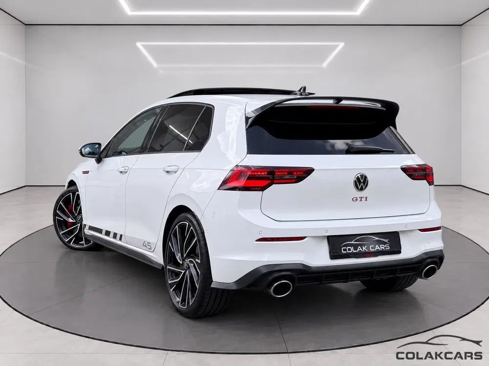 Volkswagen Golf 2.0 TSI GTI uit 2021, foto 4