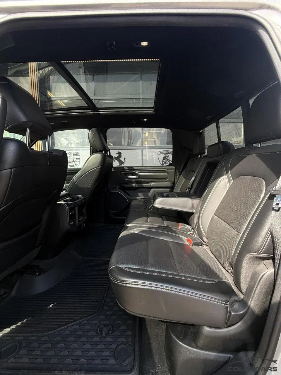 Dodge RAM 4X4 5.7 V8 Crew Laramie-Pano Rebel-Garanti uit 2020, foto 12