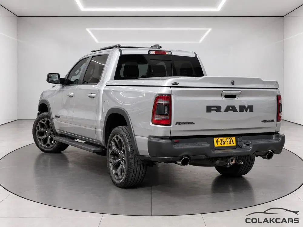 Dodge RAM 4X4 5.7 V8 Crew Laramie-Pano Rebel-Garanti uit 2020, foto 4