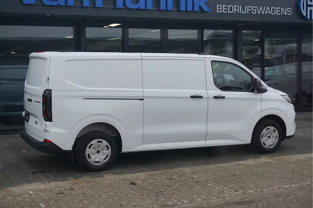 Ford Transit Custom 300L 136PK Trend BPM VRIJ Apple CP uit 2024, foto 4