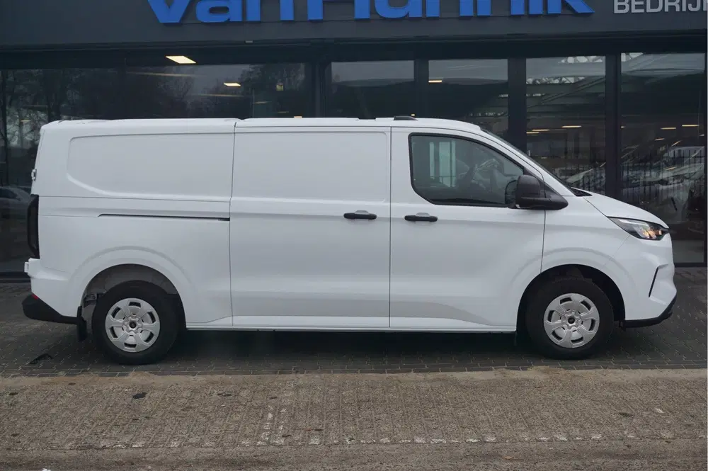 Ford Transit Custom 300L 136PK Trend BPM VRIJ Apple CP uit 2024, foto 5