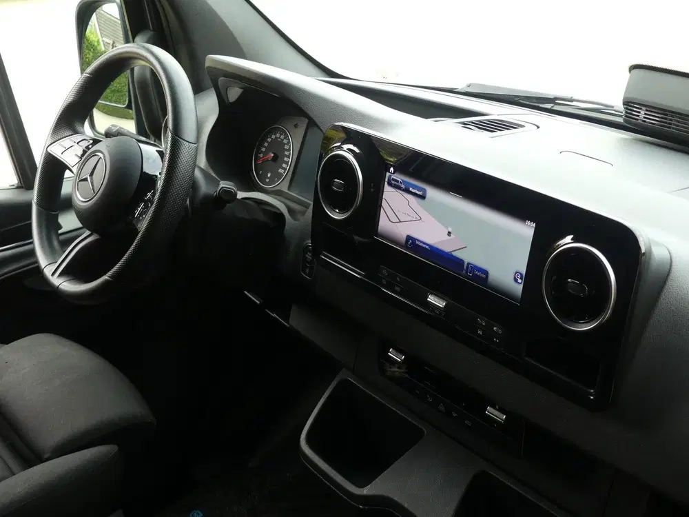 Mercedes-Benz Sprinter 317 CDI L2H2 LED uit 2024, foto 2