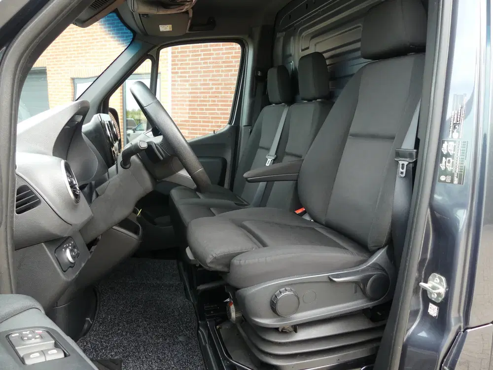 Mercedes-Benz Sprinter 317 CDI L2H2 LED uit 2024, foto 5